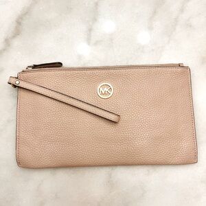 Michael Kors pink wallet or wristlet